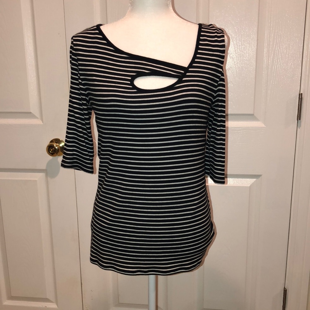 Pullover Top